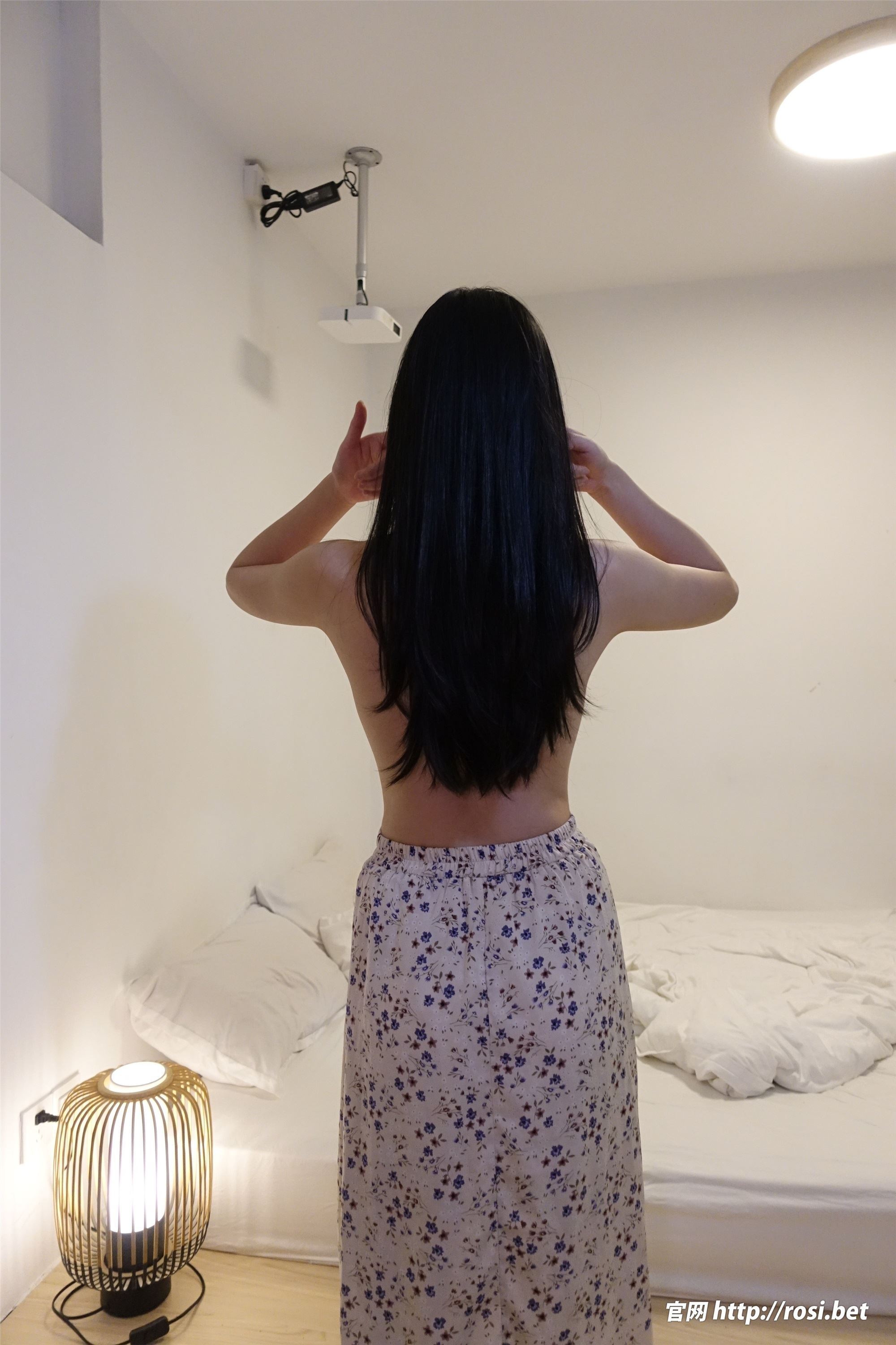 ROSI写真 2024.11.09 NO.4723